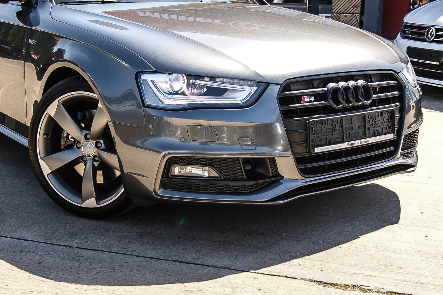 Fahrzeugabbildung Audi S4 Avant 3.0T V6 quattro B&O Sound TOP GEPFLEGT