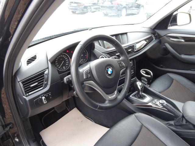Fahrzeugabbildung BMW X1 20d xDrive/2.Hd/Xenon/Kamera/Navi/