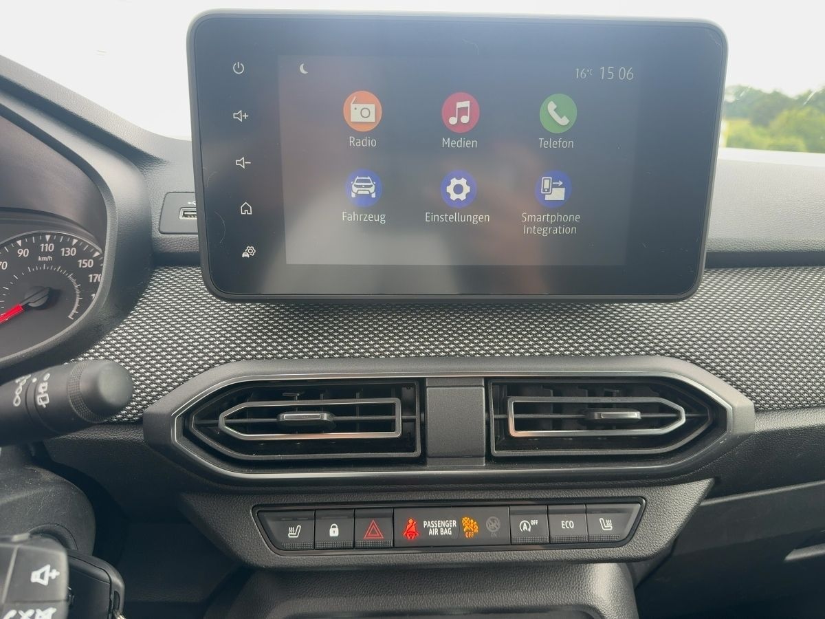 Fahrzeugabbildung Dacia Jogger Comfort TCe 110 SHZ Klimaaut. EPH