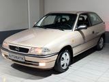 Opel Astra 1,6 Automatik - Opel aus 1997