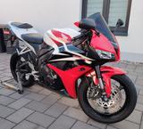 Honda CBR600 RR - HONDA 2009 CBR 600 RR