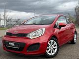 Kia Rio Edition 7 - Kia Rio bis 5.000 Euro