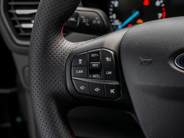 Ford Focus 1.0 ST-Line Assistenz-Paket Navi Kamera