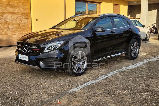 Mercedes-Benz MERCEDES GLA 220 d Automatic Sport