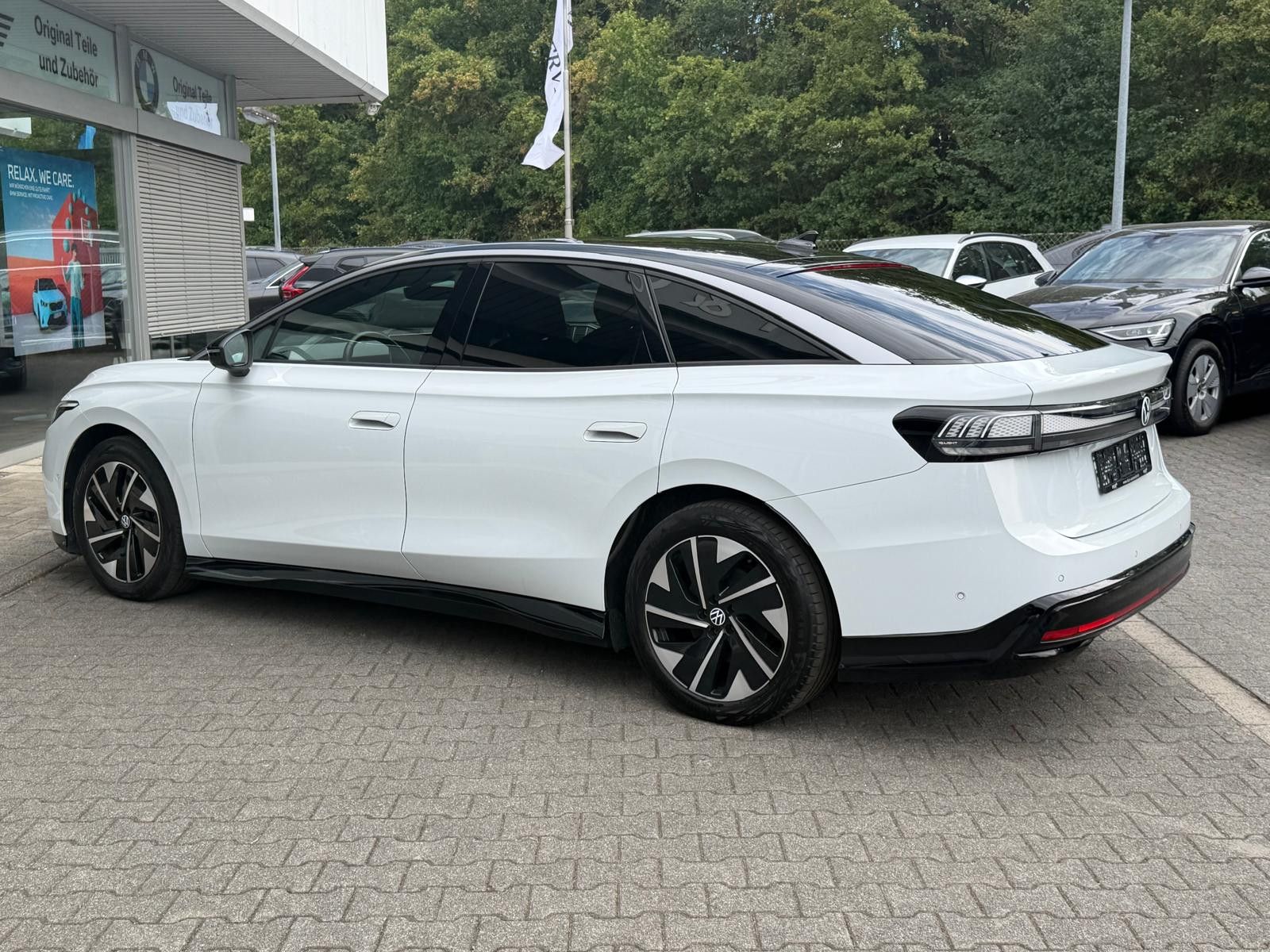 Fahrzeugabbildung Volkswagen ID.7 Pro >ALCANT+MATRIX+MEMO+HEAD+ACC+AHK+360°+