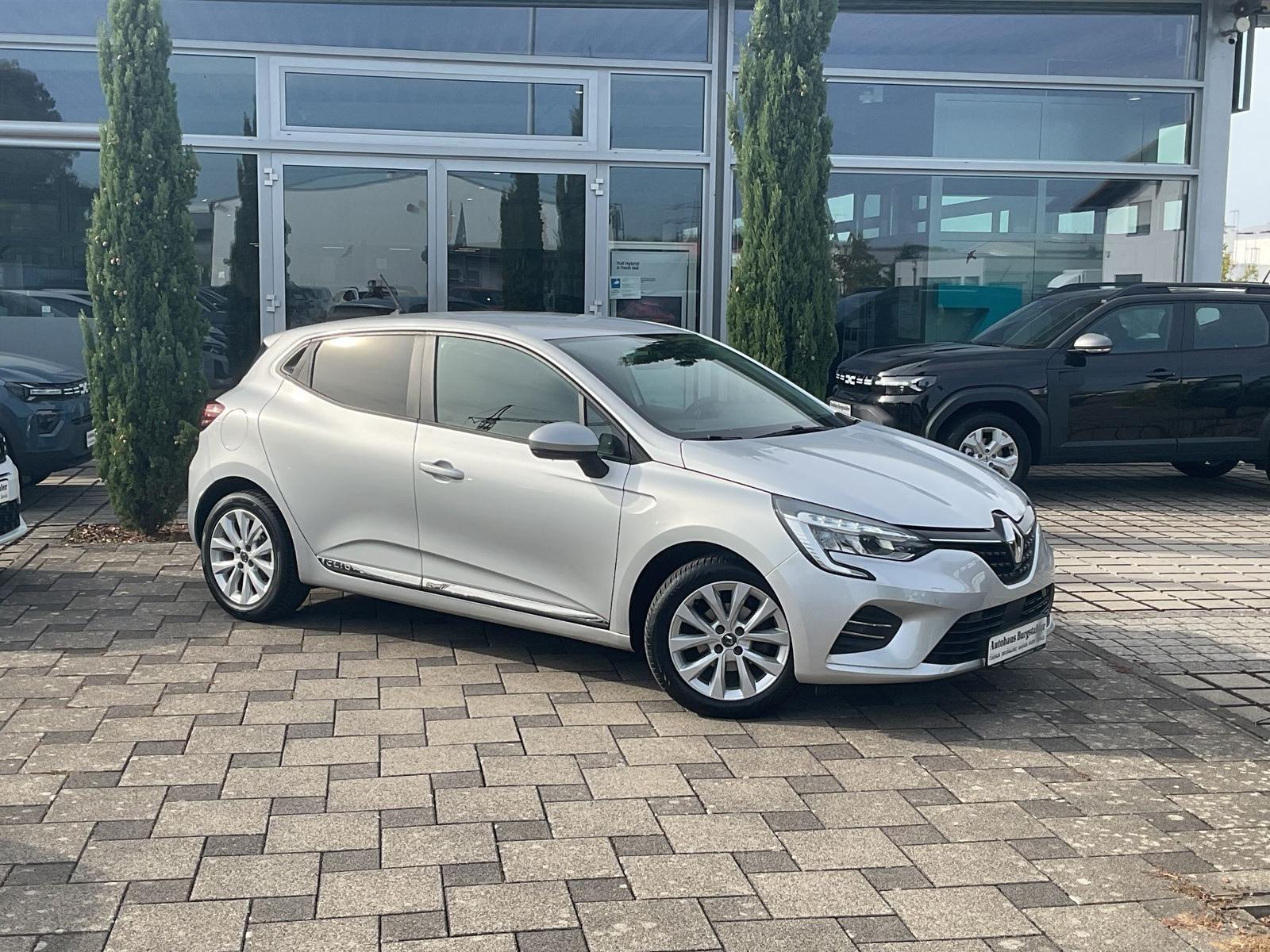 Renault Clio EXPERIENCE TCe 100