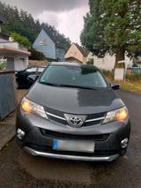 Toyota toyota zu verkaufen - gebrauchte Toyota Yaris aus dem Jahr 2013