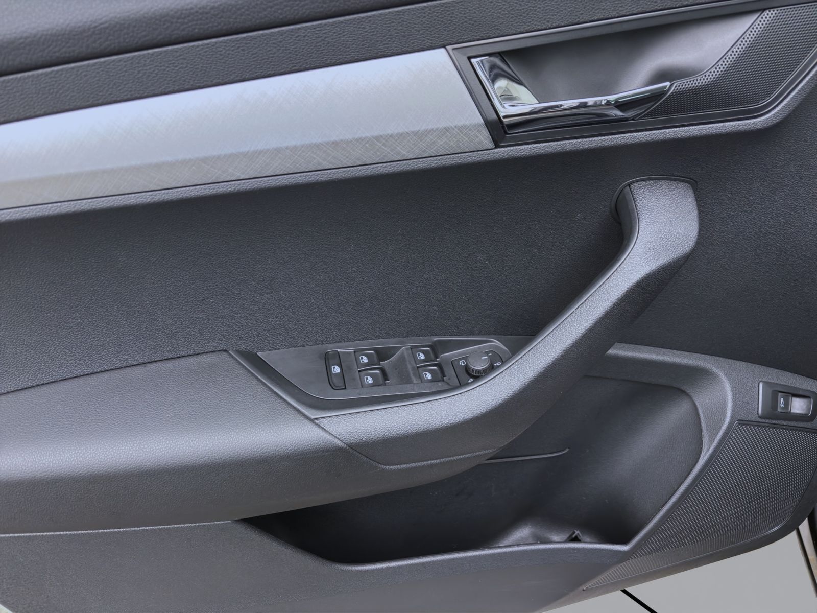Skoda Karoq - Bild 10