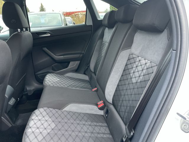Taigo R-Line Tsi DSG Navi Matrix ACC Kamera