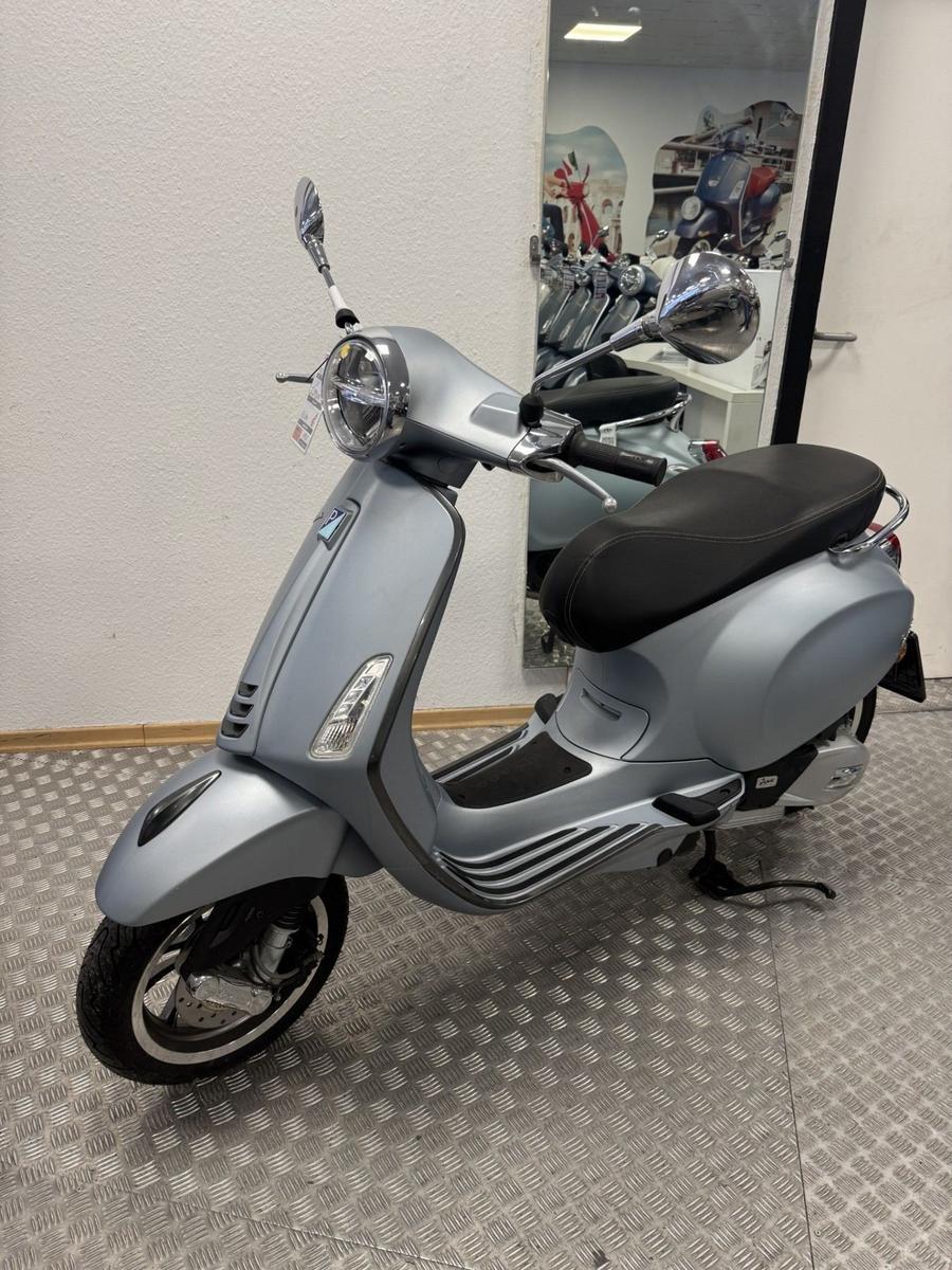 Vespa Primavera S 125 ccm Holiday
