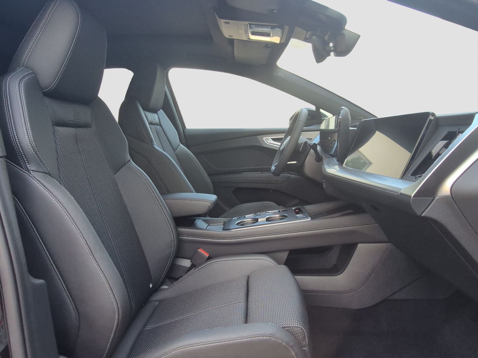 Audi Q4 e-tron - Bild 18