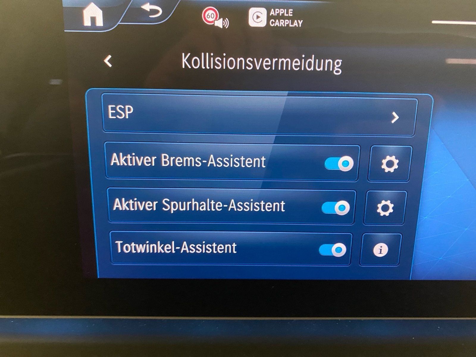 Fahrzeugabbildung Mercedes-Benz GLE 400 e 4M*AHK*Distronic*Panora*Totwinkel*360*