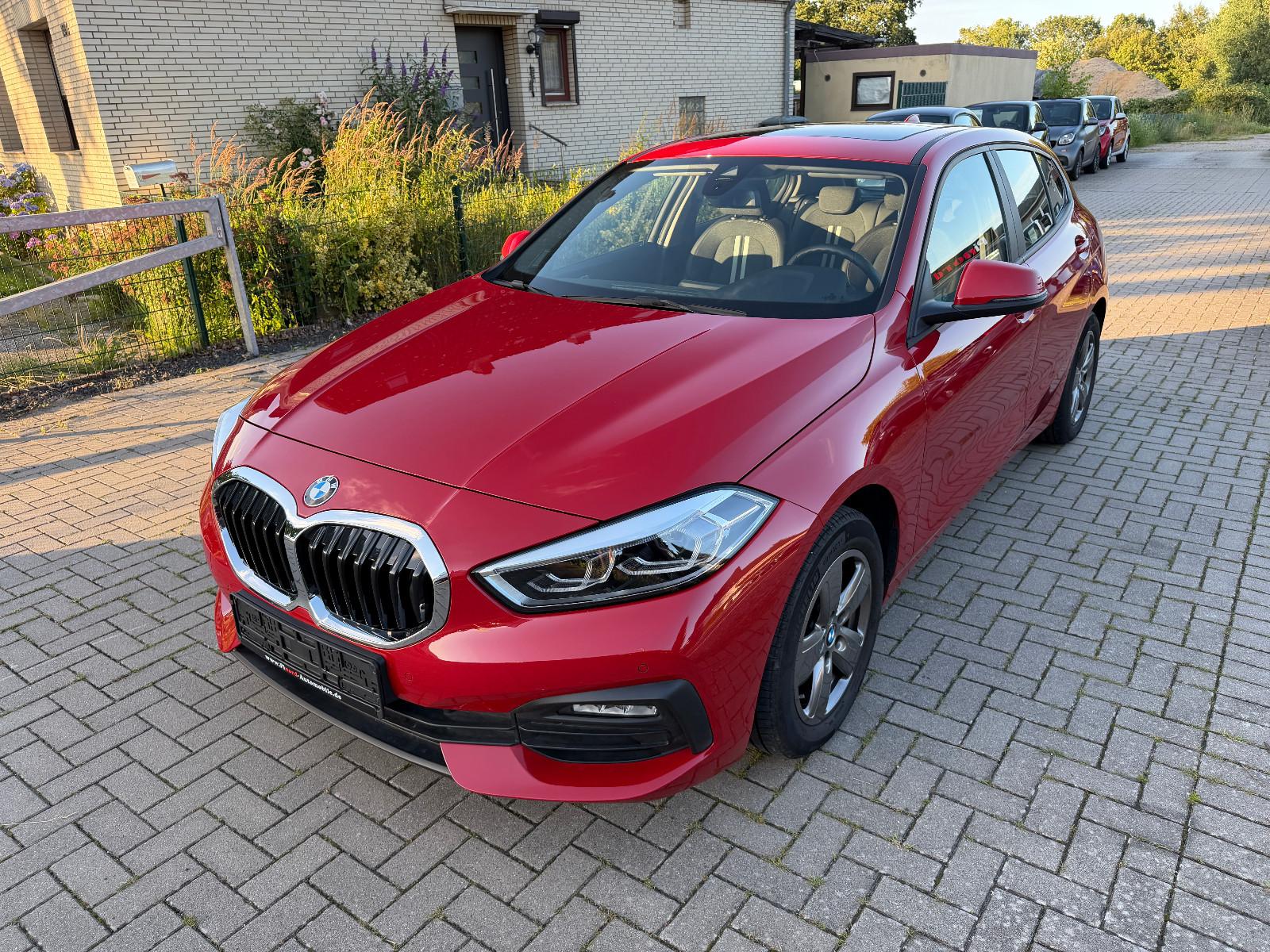 BMW 118i Advantage-NAVI-PANO-VIRTUAL-LED-SPORT-