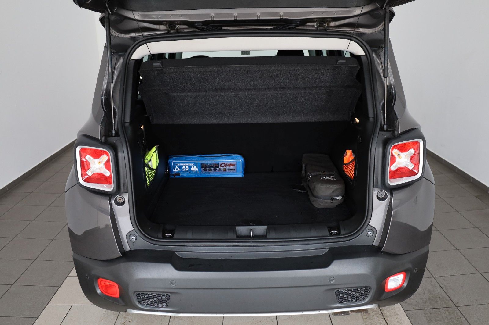 Fahrzeugabbildung Jeep Renegade Limited FWD Navi,SH,PDC