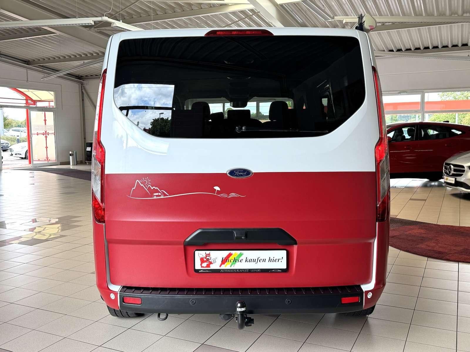 Fahrzeugabbildung Ford Transit Custom Autom. /StandHz/Markise/Navi/A...