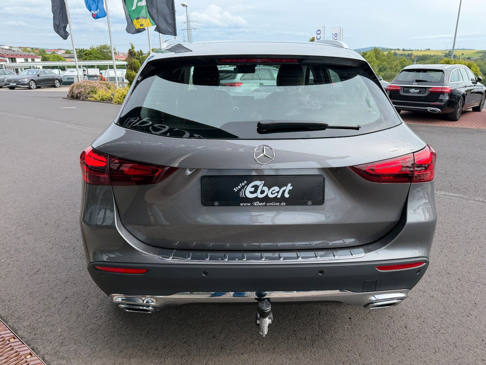 Fahrzeugabbildung Mercedes-Benz GLA 200 d Progressive AHK+TOTW+R-Kamera+Carplay