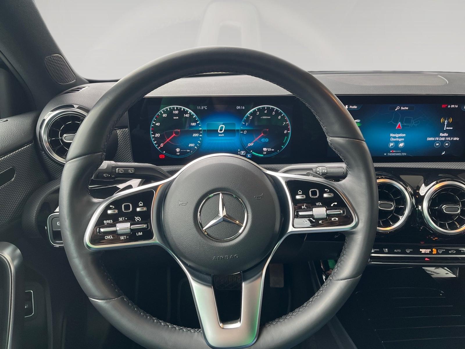 Mercedes-Benz A 250e Progressive Plug in KlimaA+LM+SoundSys