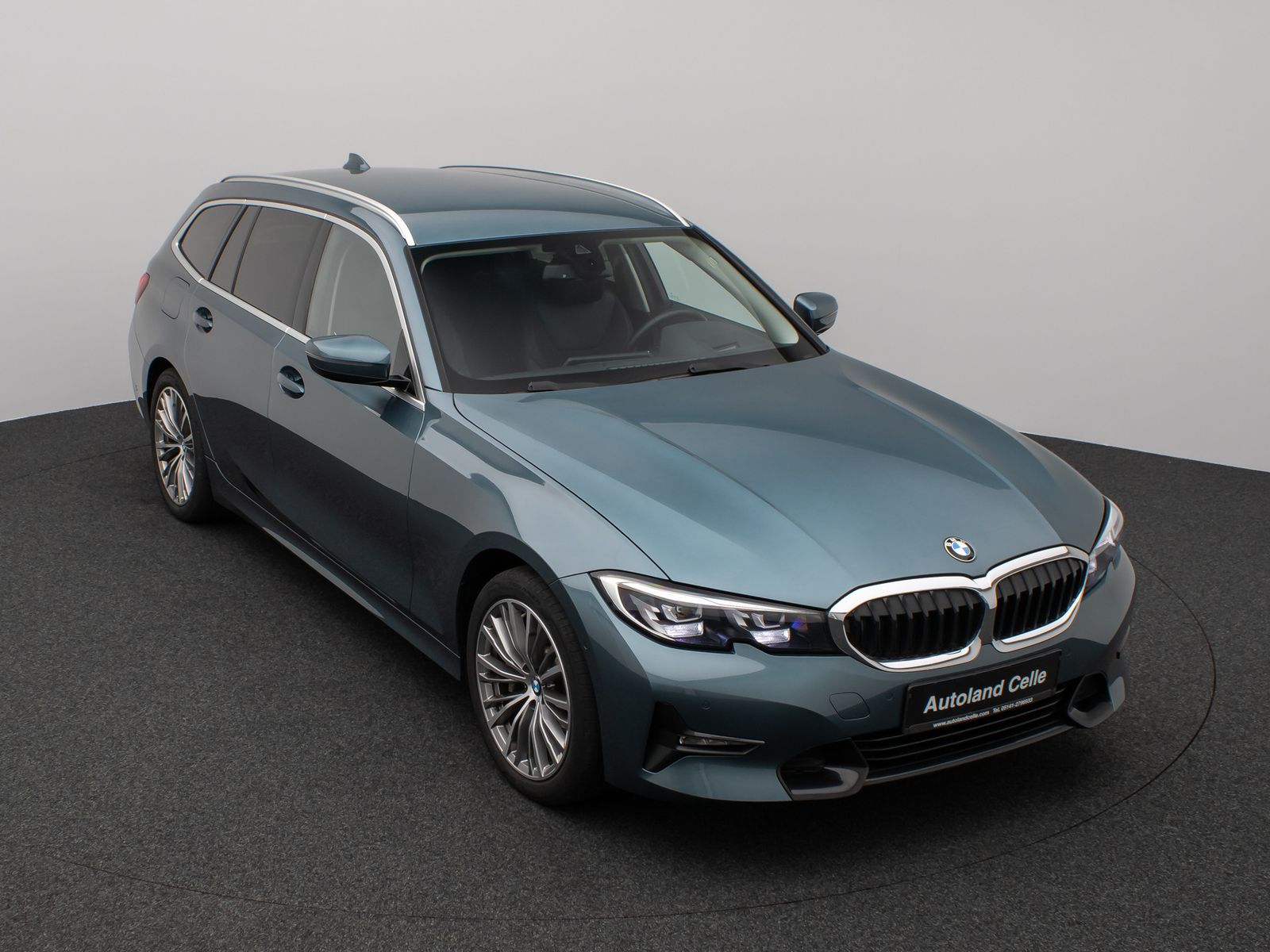 Fahrzeugabbildung BMW 330e  Sport Line Kamera DAB HiFi Komfort Alarm
