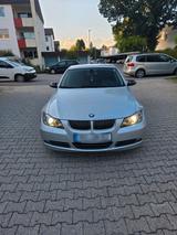 BMW 330xd xDrive- Nur 133000 km- M57 Garag... - gebrauchte BMW 330 aus dem Jahr 2005