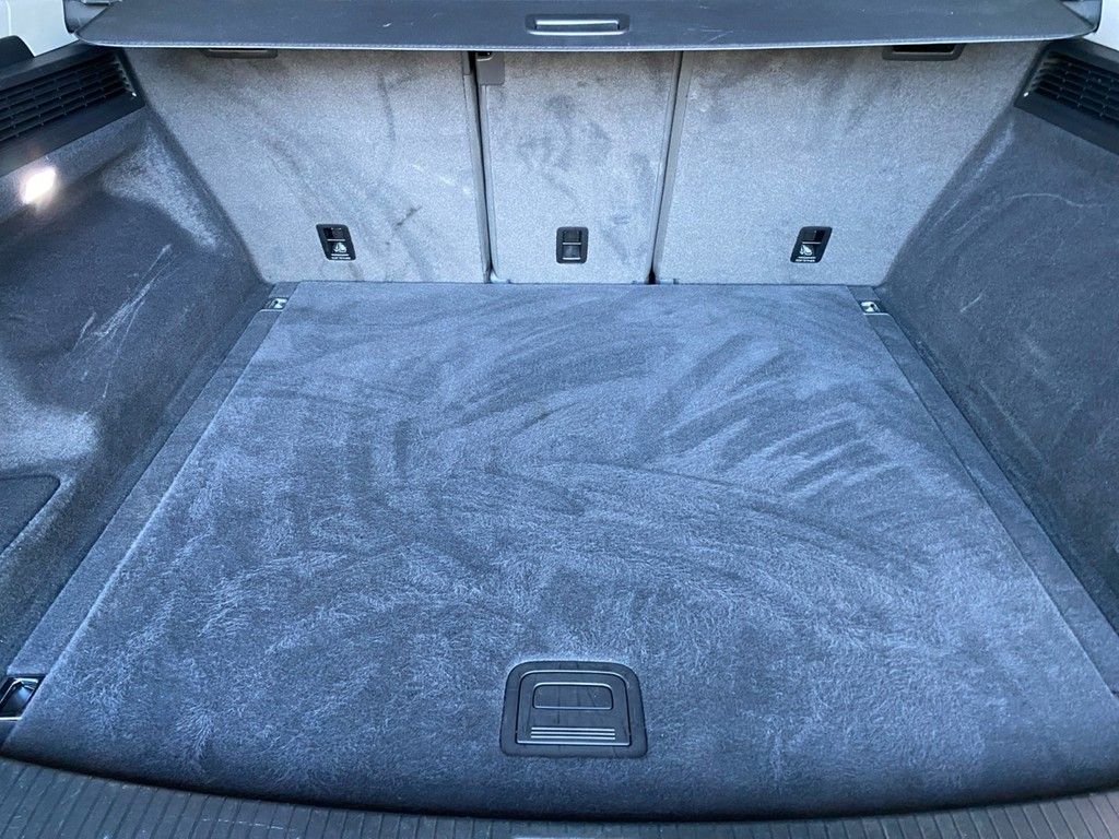 Volkswagen Touareg - Bild 15