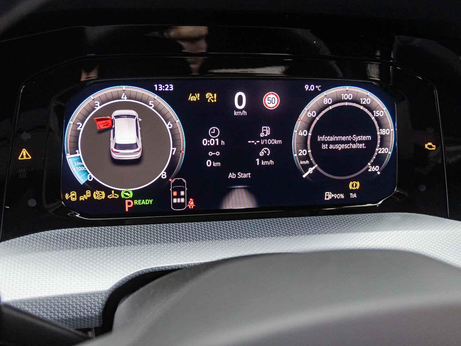 Volkswagen Golf VIII Life 1.5 eTSI DSG Navi LED ACC CarPlay, миниатюра 10