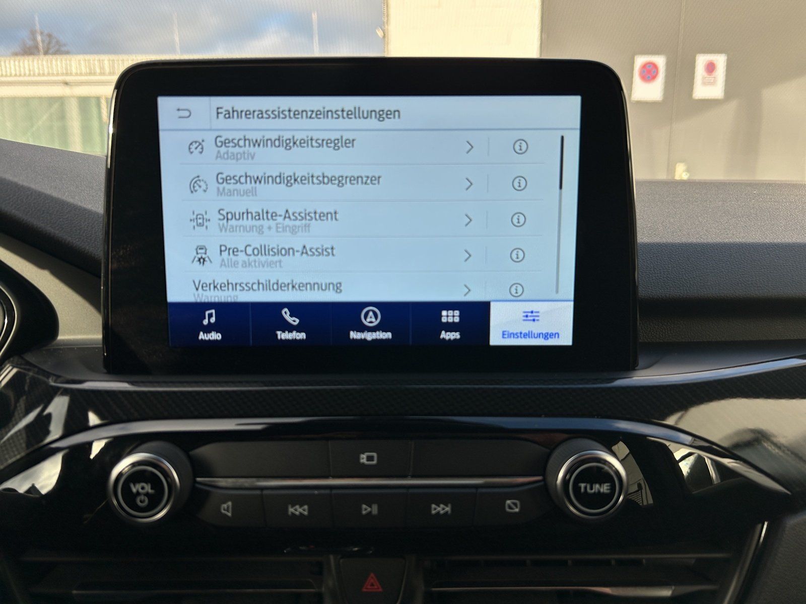 Fahrzeugabbildung Ford Kuga 2.5 PHEV ST-Line X Aut.LED/ACC/KAMERA/B&O/