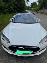 Tesla Model S 85D /MCU2/free SuC/179tkm/weiß