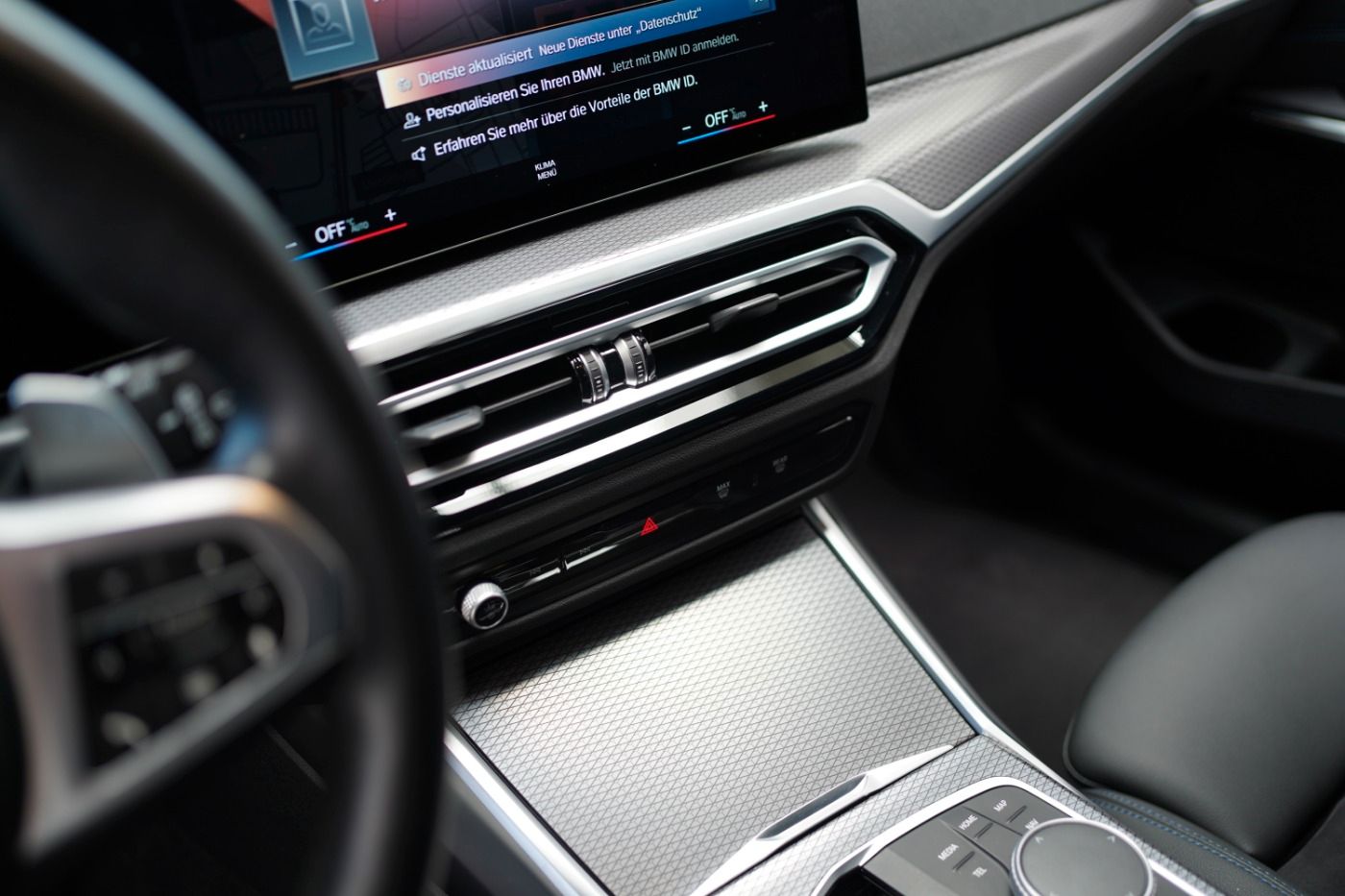 Fahrzeugabbildung BMW 330dA M Sport +Komfortzugang+Akustikglas+LED+