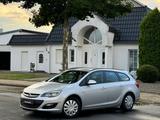 Opel Astra J Sports Tourer Selection*SERVICE NEU* - Opel Astra: Sports Tourer Selection