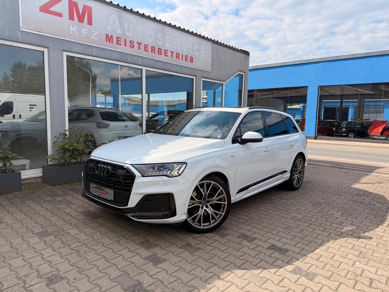Audi Q7 50 TDI quattro S line
