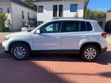 Volkswagen Tiguan 1.4 TSI DSG BMT LOUNGE Sport & Style ... - mit Benzin-Antrieb: Teilleder, Standheizung, Geländewagen