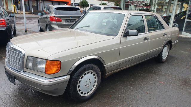 Mercedes-Benz 260 SE W126, Schiebedach, H- Kennzeichen