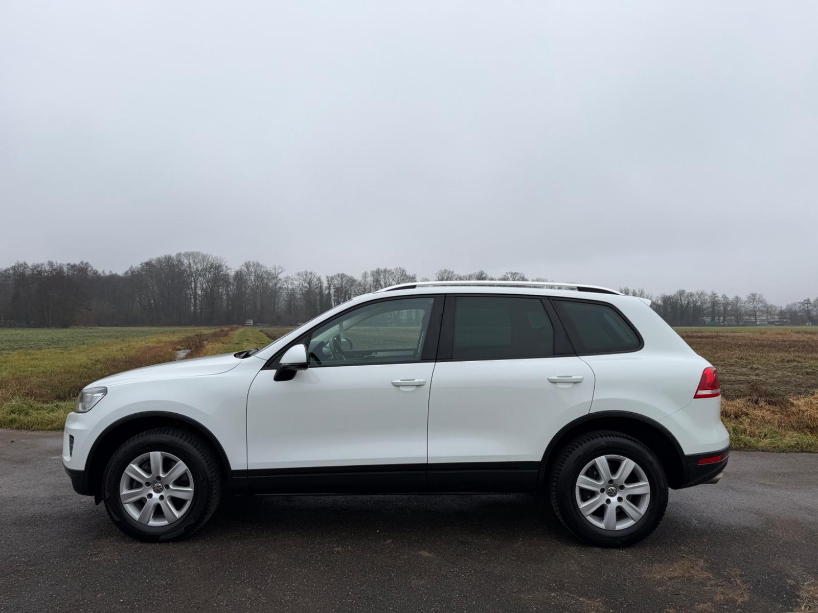 Volkswagen Touareg V6 TDI 4Motion GARATIE SERVIVE  TÜV NEU