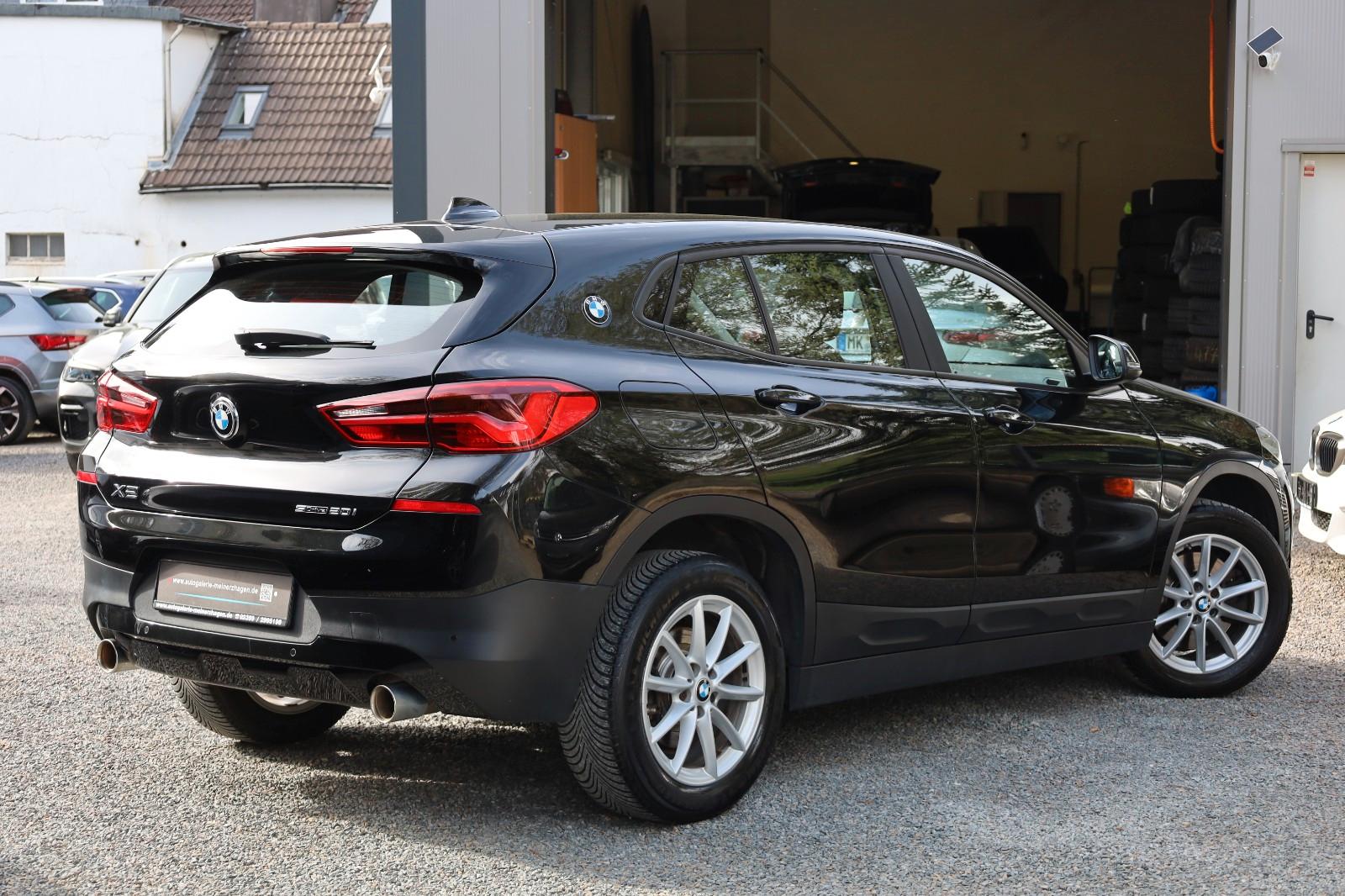 BMW X2 sDrive 20 i Advantage/LED/SITZHEIZ/PDC/KLIMAA