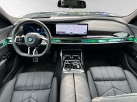 BMW M760 - Vorschau Bild 8