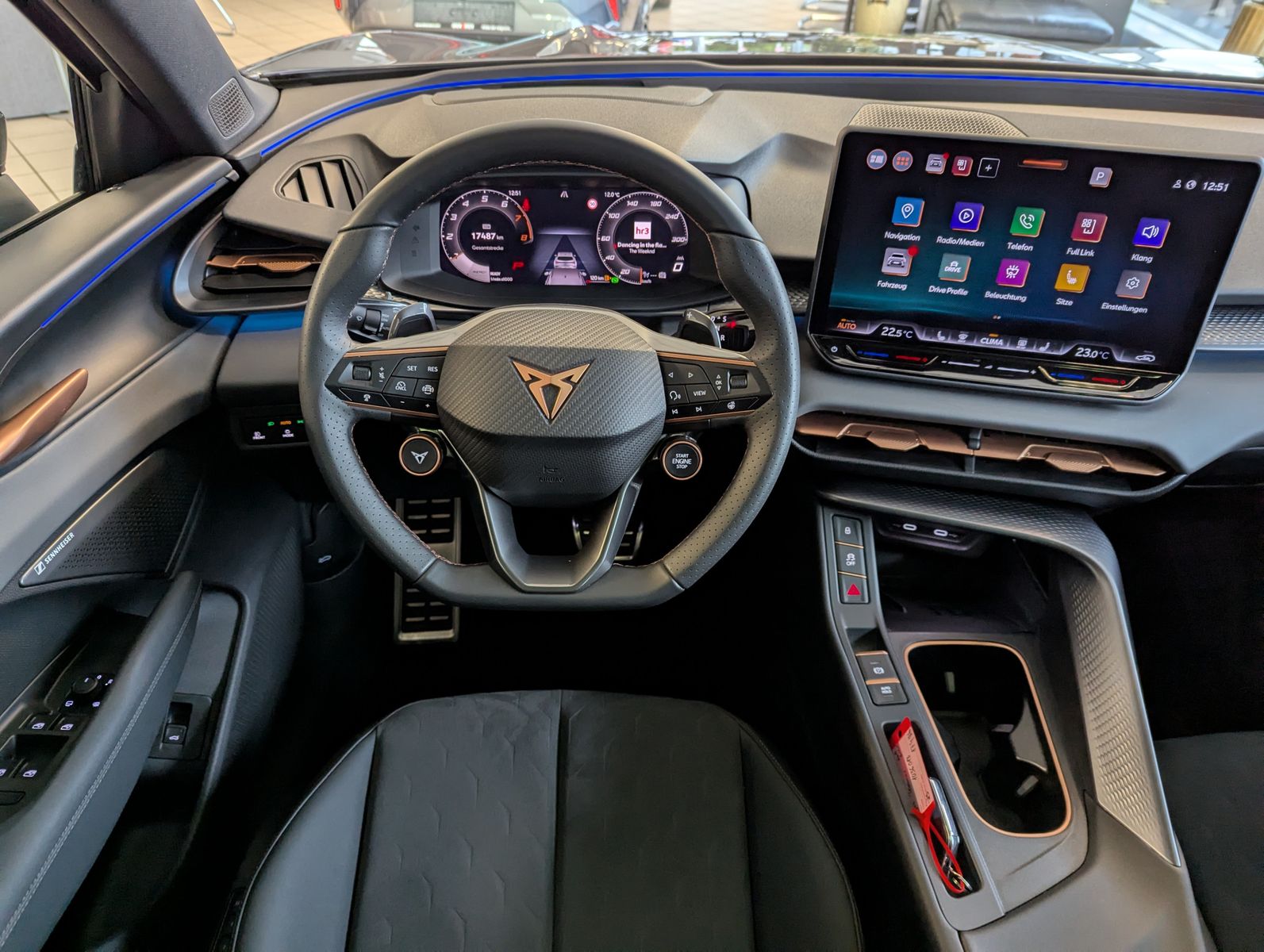 CUPRA Terramar 1.5eTSI HUD DCC Matrix Pano Sennh. 20" - Image 19