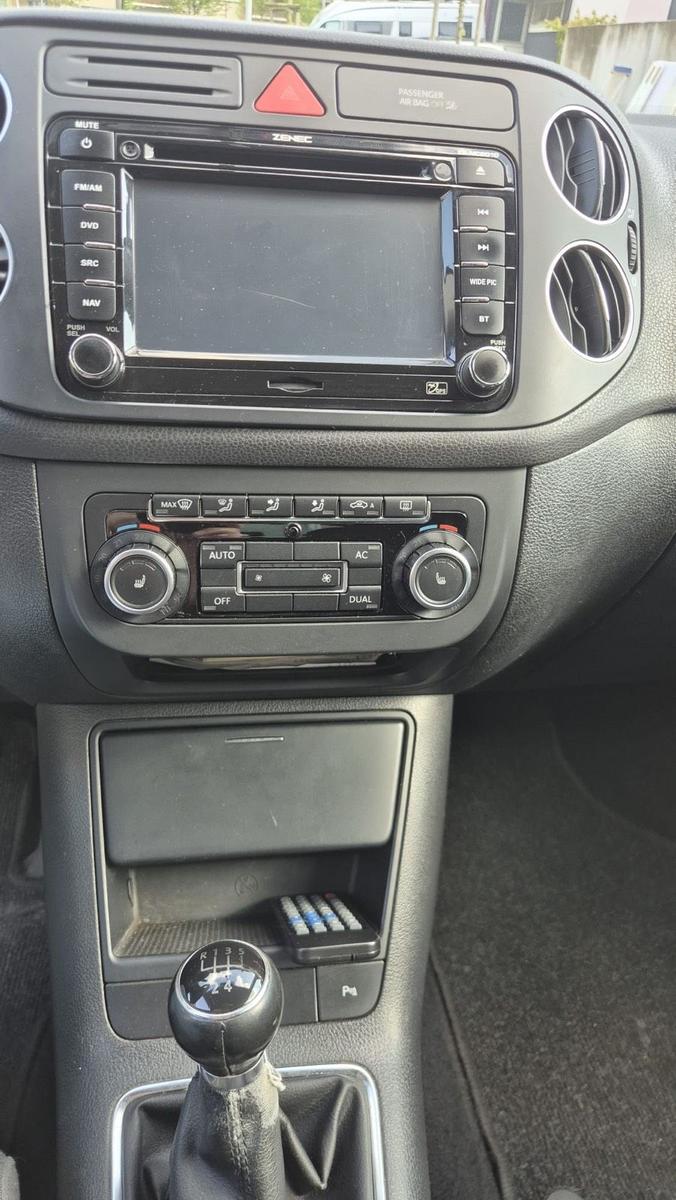 Volkswagen Golf Plus 2009 — photo 14