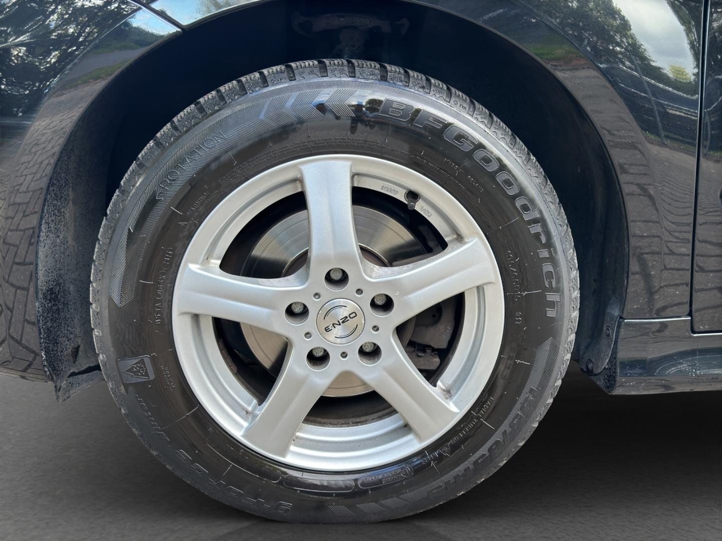 Mercedes-Benz B 180 8G KLIMA AUTOMATIK PANO TEMPO SHZ TÜV NEU