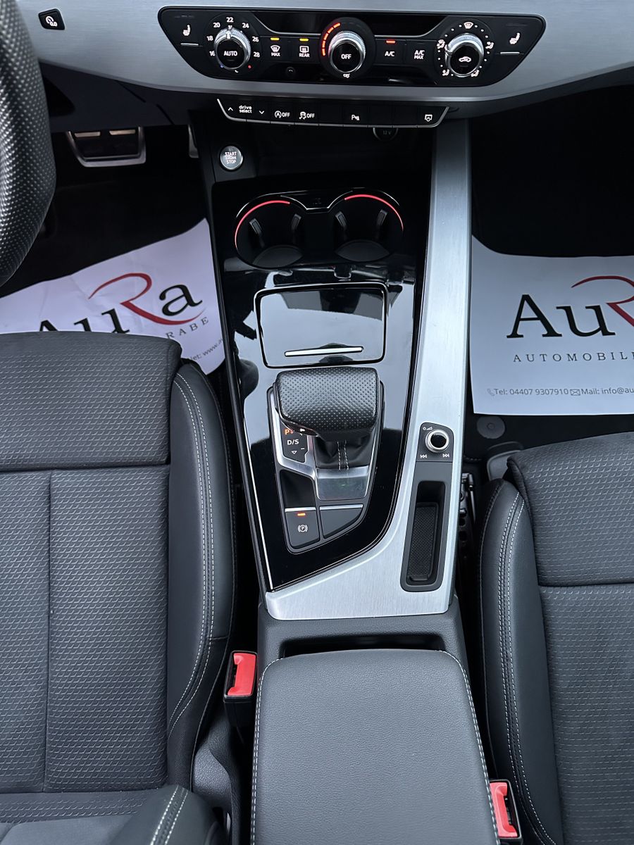 Fahrzeugabbildung Audi A4 Avant 45 TFSI Qu S-Line Black NAV+LED+19ZOLL