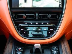 Aston Martin DBX – 29 / 29