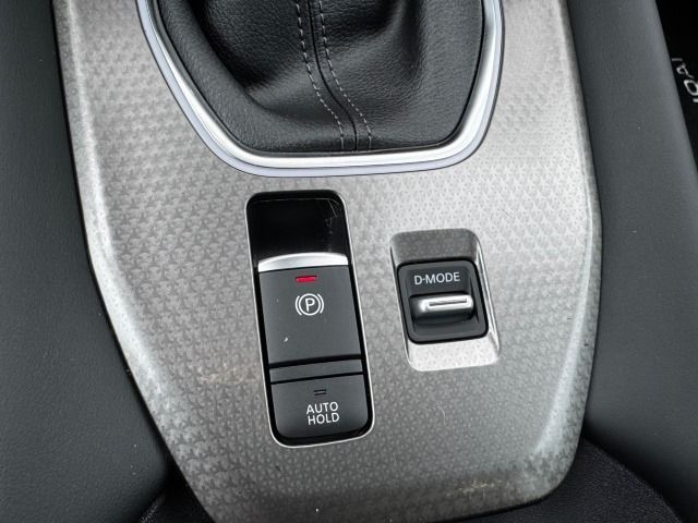 Fahrzeugabbildung Nissan Qashqai 1.3 DIG-T 6MT N-Connecta WP*KP*AFA*MJ25