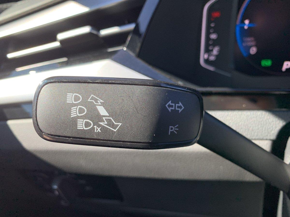 Volkswagen Arteon SHOOTING BRAKE 2.0 TDI R-LINE 4MOTION LED