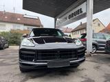 Porsche Cayenne Turbo Keramik Leder Pano ACC 21" AHK - Porsche Gebrauchtwagen in Esslingen