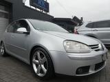Volkswagen Golf V Lim. Goal - Volkswagen Golf mit Diesel-Antrieb: Limousine, Schaltgetriebe