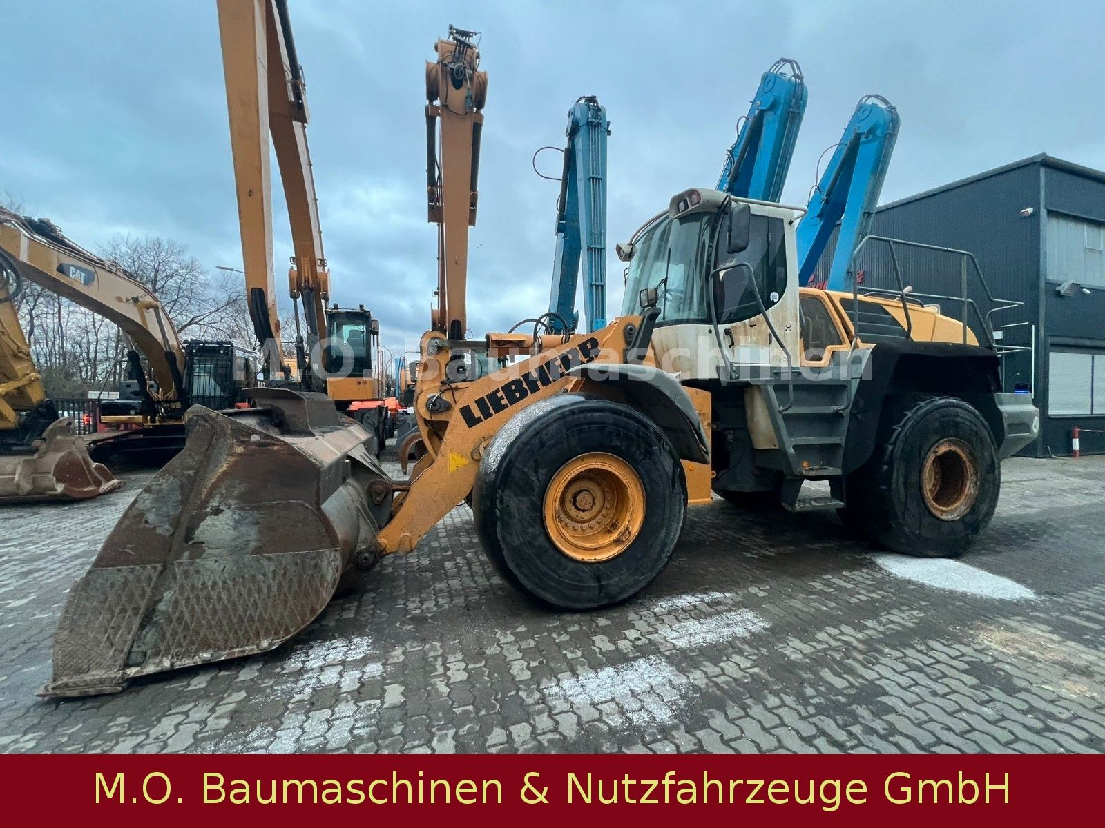 Fahrzeugabbildung Liebherr L 566 2Plus2 / AC/ ZSA /