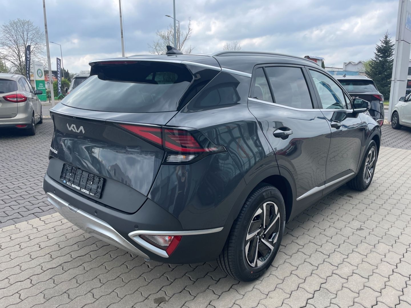 Fahrzeugabbildung Kia Sportage Vision MildHybrid LED Verkehrszeichener