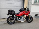 Moto Guzzi V100 Mandello - MOTO GUZZI BENZIN SPORTTOURER