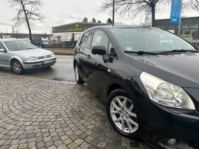 Toyota Verso Life