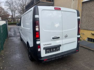 Opel Vivaro - 4