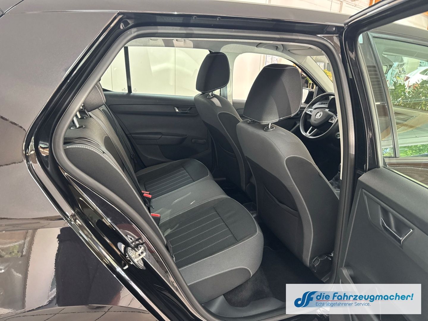 Fahrzeugabbildung SKODA Fabia Style 1.0 TSI CarPlay Klimaautom Musikstre